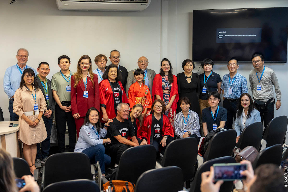 Visita Japoneses UEM 11482 1